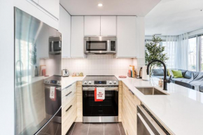 Ocean Mountain View, Downtown CBD, Skytrain, Modern Convenient!